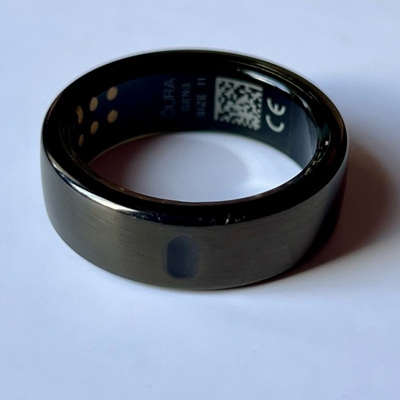 Oura Ring Gen3 Horizon - Black - Size 11 - Picture 3 of 4